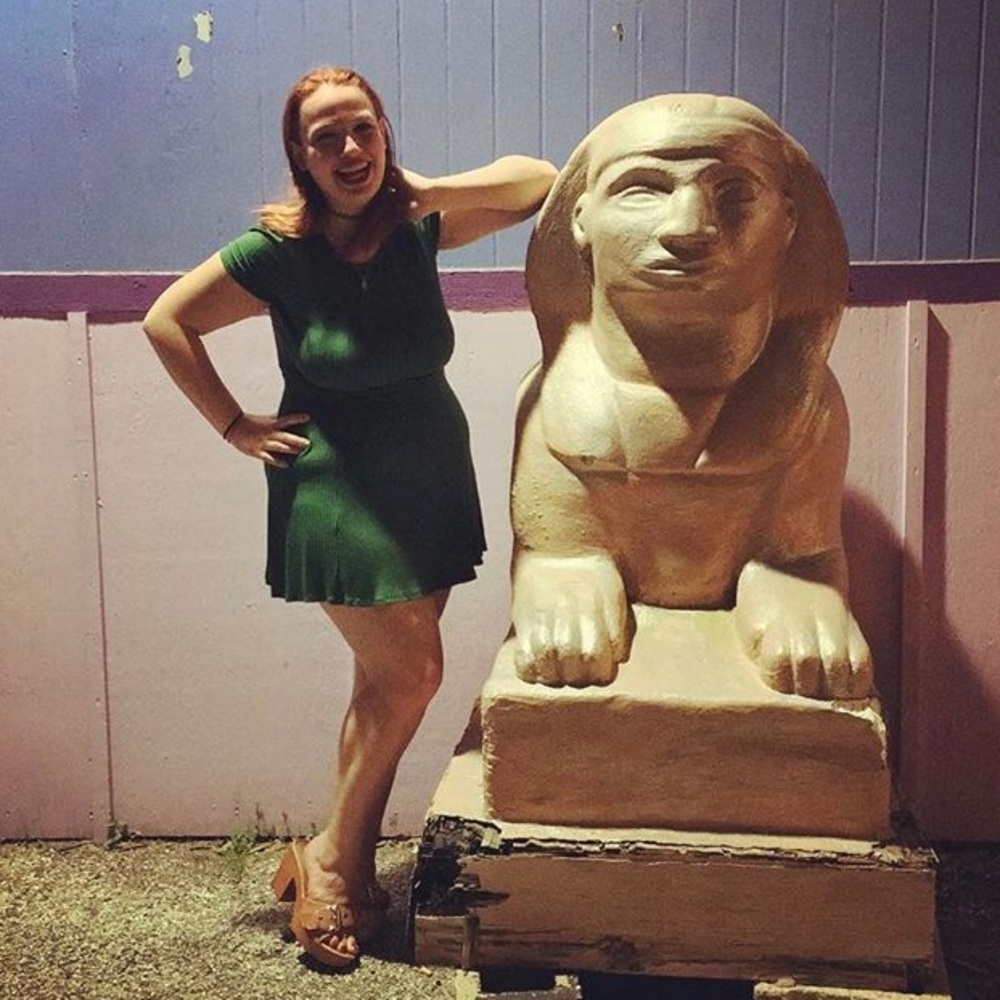 Backless Emerald Green Mini dress - Picture 2 of 4